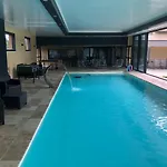 Сasa de vacaciones Piscine Intérieure31degrés Zoo La Fleche24h Du Mans Clermont-Creans