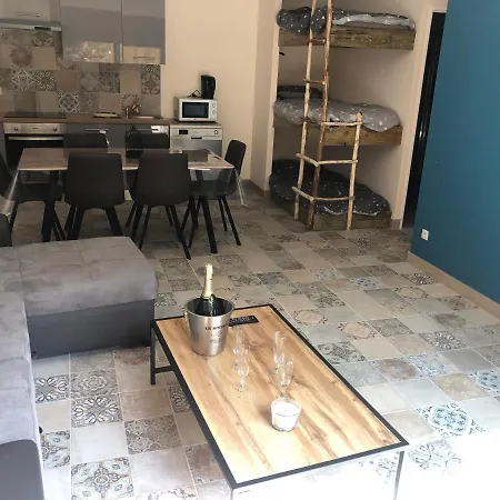 Piscine Interieure31degres Zoo La Fleche24h Du Mans Clermont-Creans