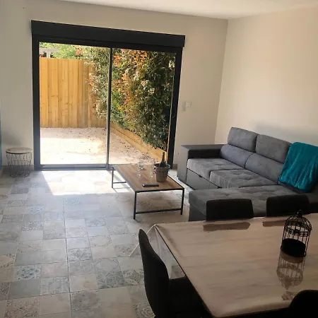 Piscine Interieure31degres Zoo La Fleche24h Du Mans Clermont-Creans