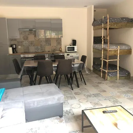 Piscine Interieure31degres Zoo La Fleche24h Du Mans Nyaraló