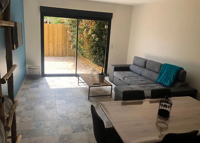 Piscine Interieure31degres Zoo La Fleche24h Du Mans Clermont-Creans