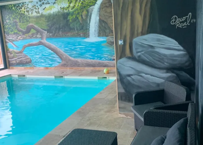 Piscine Interieure31degres Zoo La Fleche24h Du Mans * Clermont-Creans